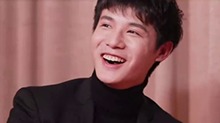 偶像万万碎 
