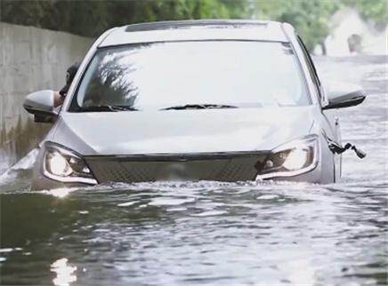 新能源车积水通过有哪些注意事项？