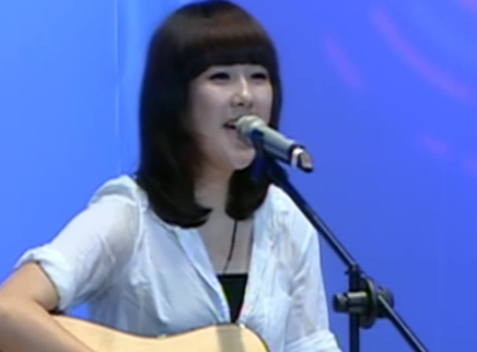 伍洲彤力挺李燕妮冲全国10强