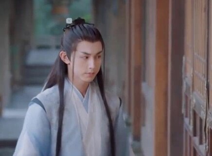 百灵潭 越南语版 13集