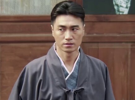 远去的飞鹰 3集