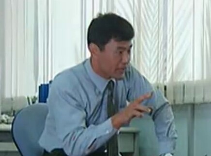 爸爸叫红旗 13集