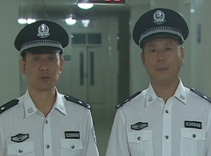 新警事之隐形兄弟 30集