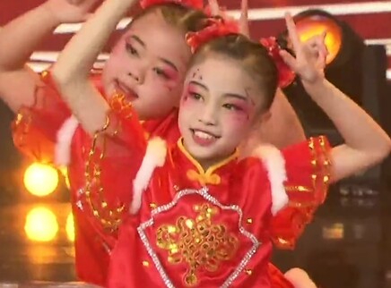 湖南经视&ldquo;向上少年&rdquo;大联欢 16集