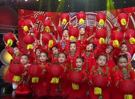 湖南经视&ldquo;向上少年&rdquo;大联欢 18集